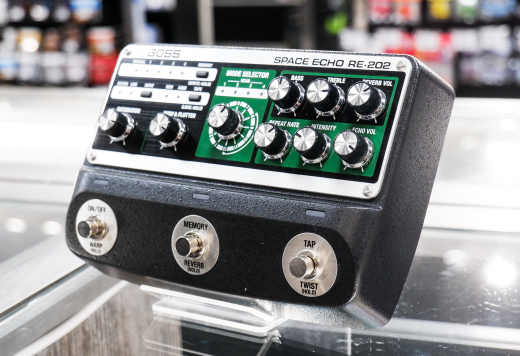 【売約済み】BOSS RE-202 Space Echo BOSS RE-202 Deluxe Space Echo Pedal | Long & McQuade